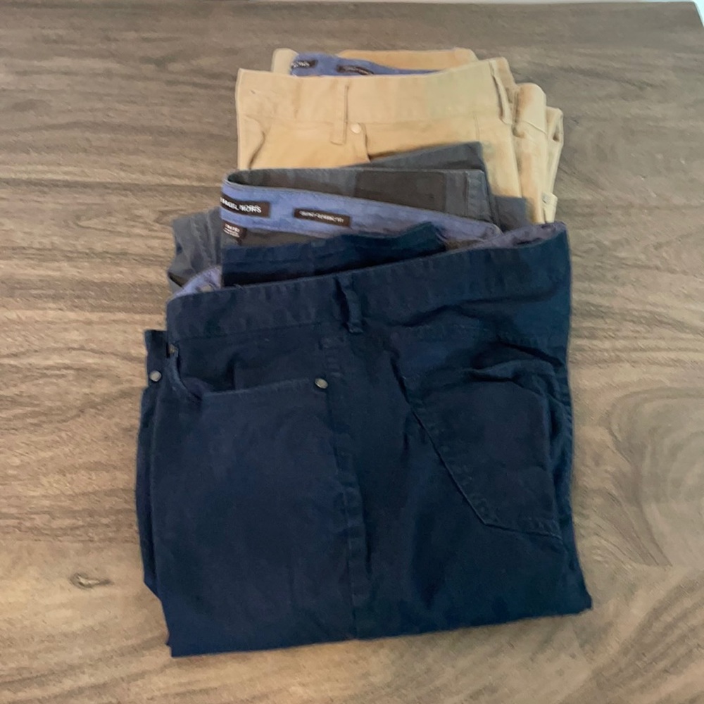 4 pair casual pants Michael kors